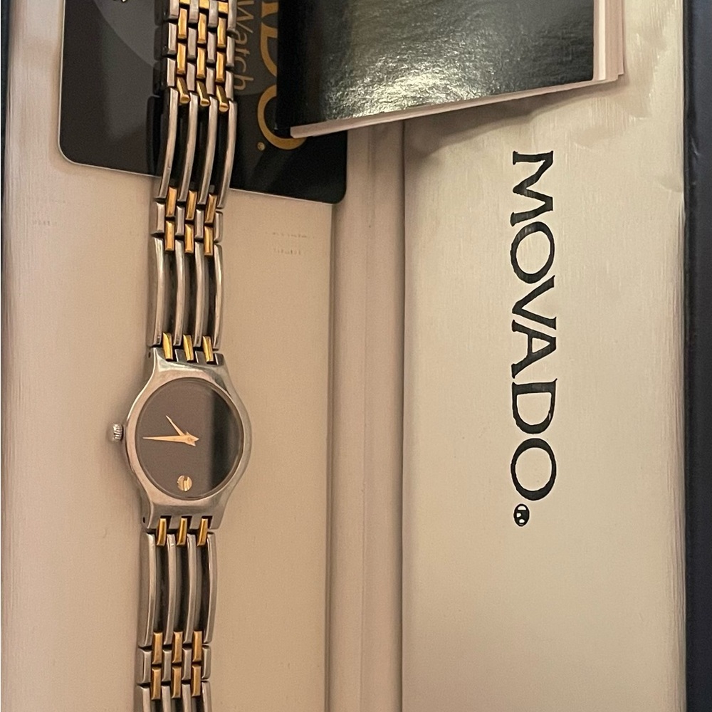 Movado Esperanza,stainless steel, yellow, matte black Museum dial
